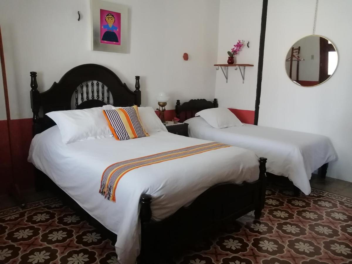 Bed and Breakfast Casa De Zari Campeche Esterno foto