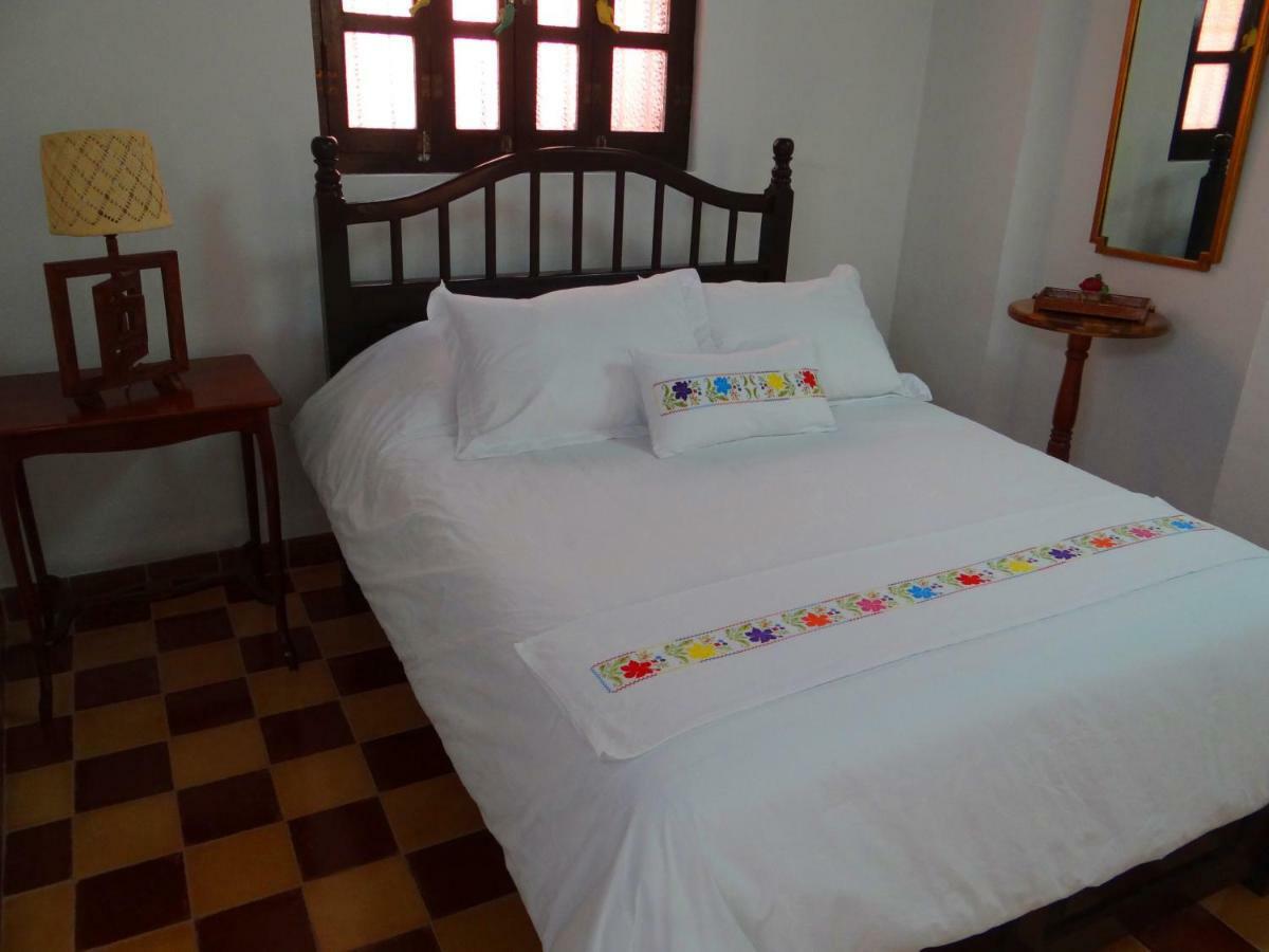 Bed and Breakfast Casa De Zari Campeche Esterno foto