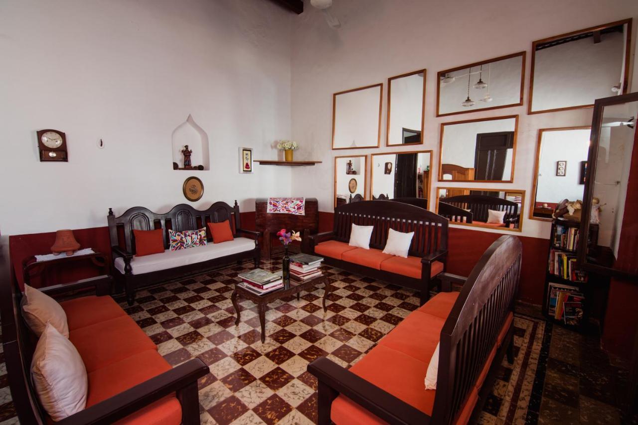 Bed and Breakfast Casa De Zari Campeche Esterno foto